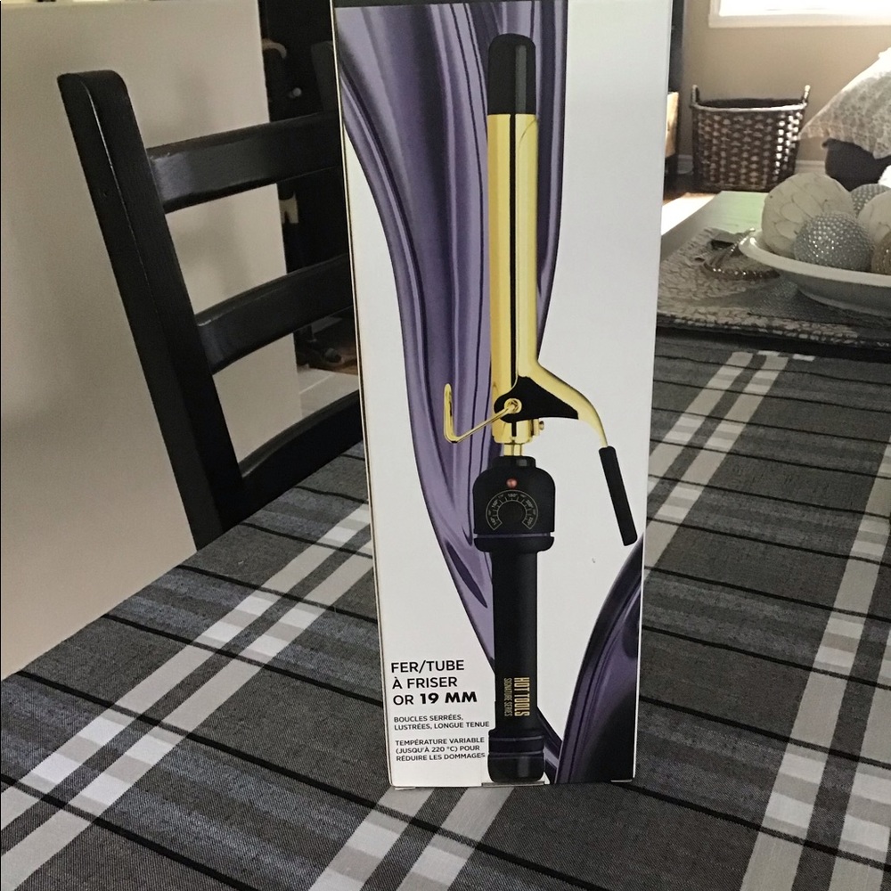 3/4” Hot Tools Curling iron